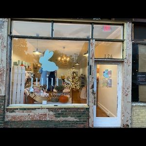 Meet your Posher, Julie